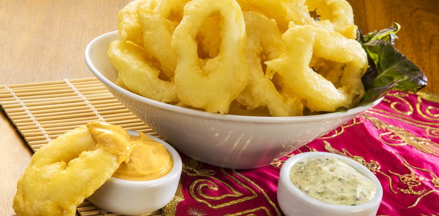 Tempurá de lula com maionese de sardella e alichella